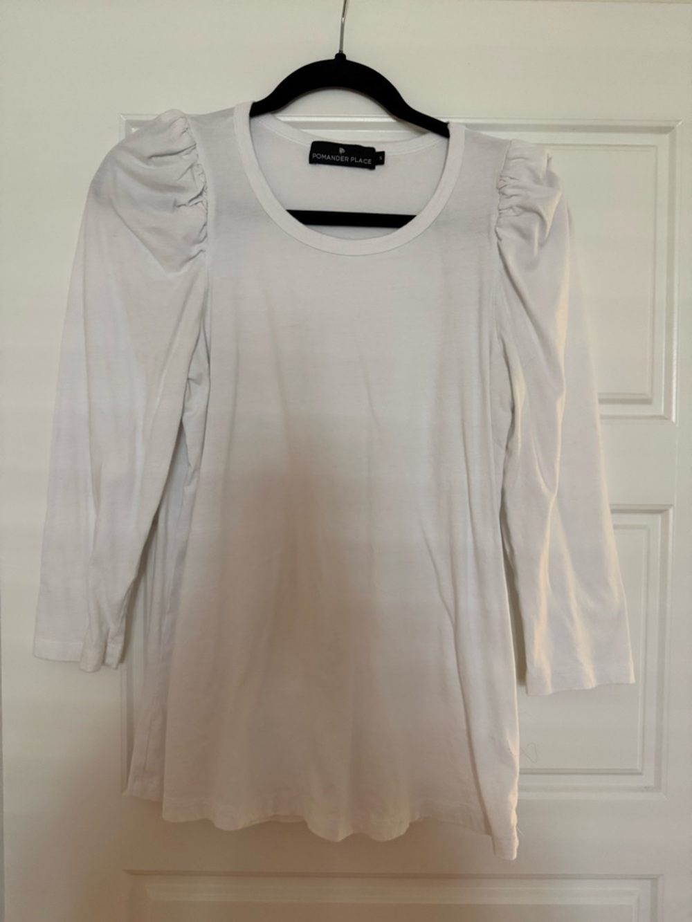 Pomander Place Cream Puff-Sleeve Long Sleeve Top